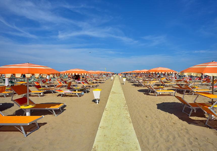 hoteltiberius it spiaggia-a-rimini-ideale-per-famiglie 015